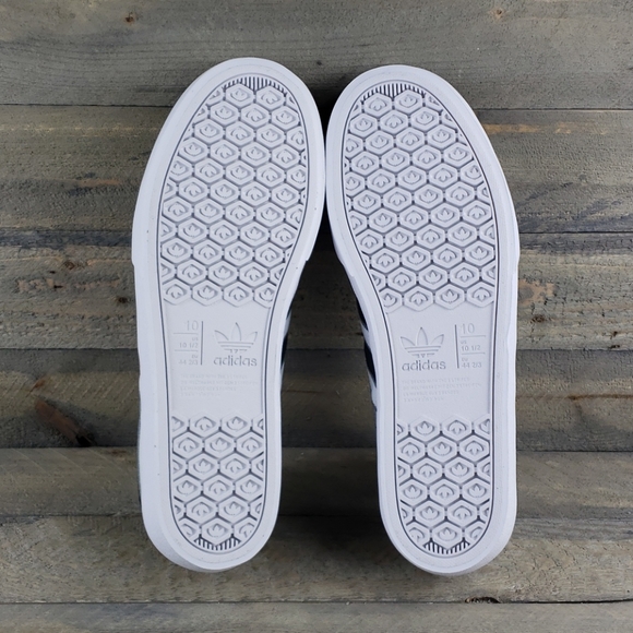 adidas Originals Delpala Casual/Skate Sneakers - Picture 6 of 8